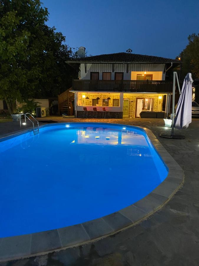 Angliiska Vila Arbanasi Extérieur photo